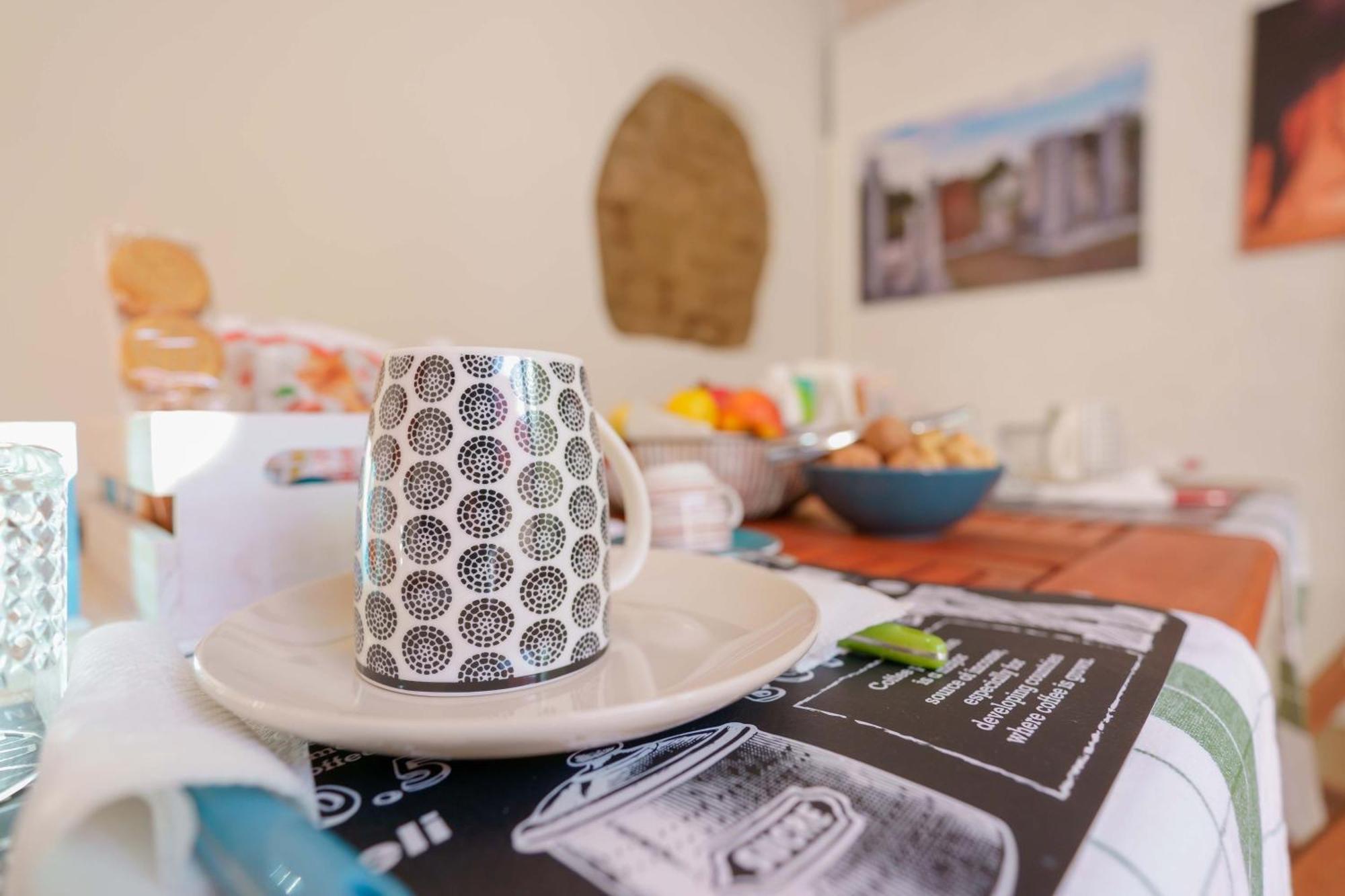 San Sperate Guest House Deidda - Ts Rooms B&B מראה חיצוני תמונה