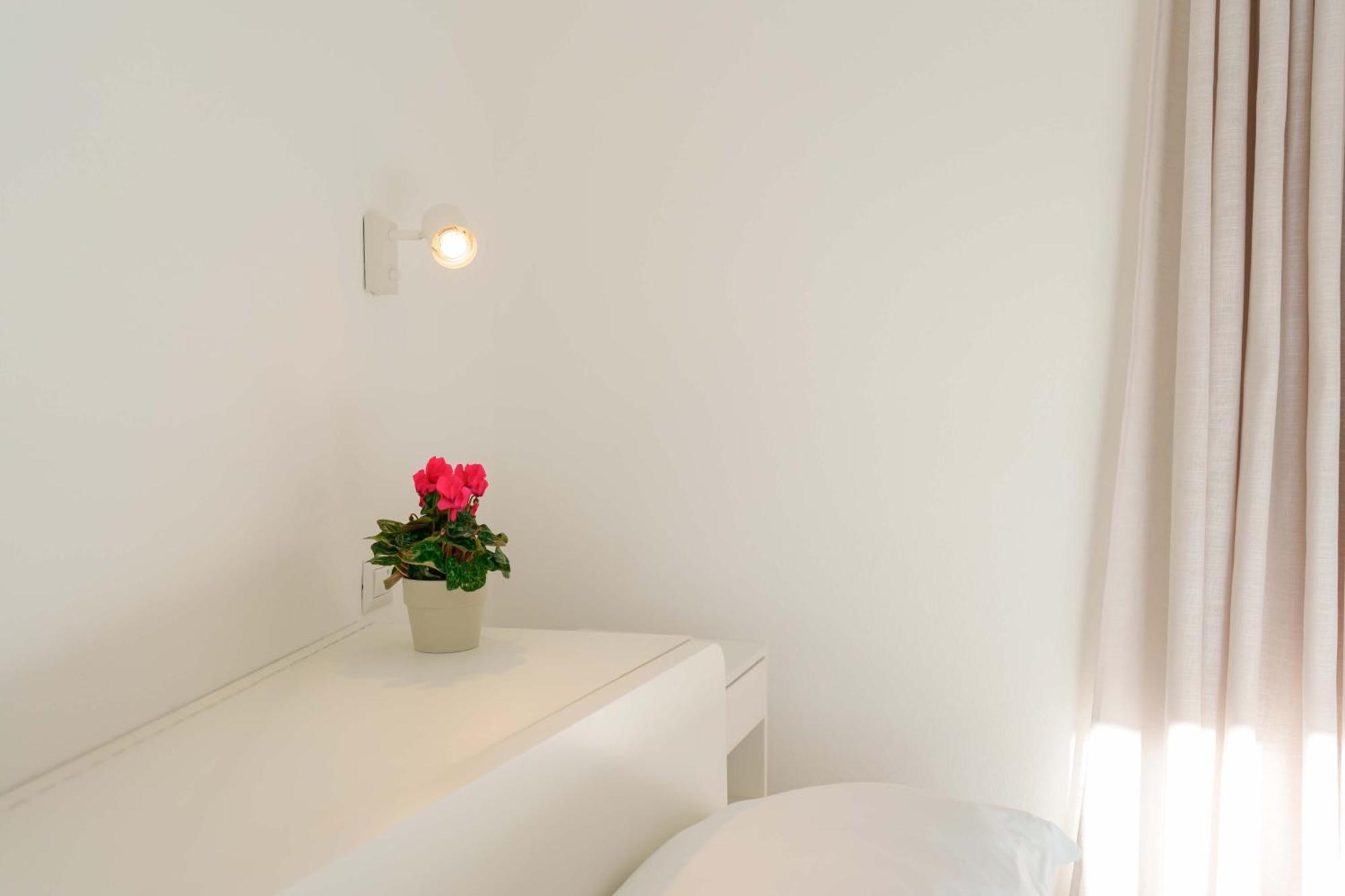 San Sperate Guest House Deidda - Ts Rooms B&B מראה חיצוני תמונה
