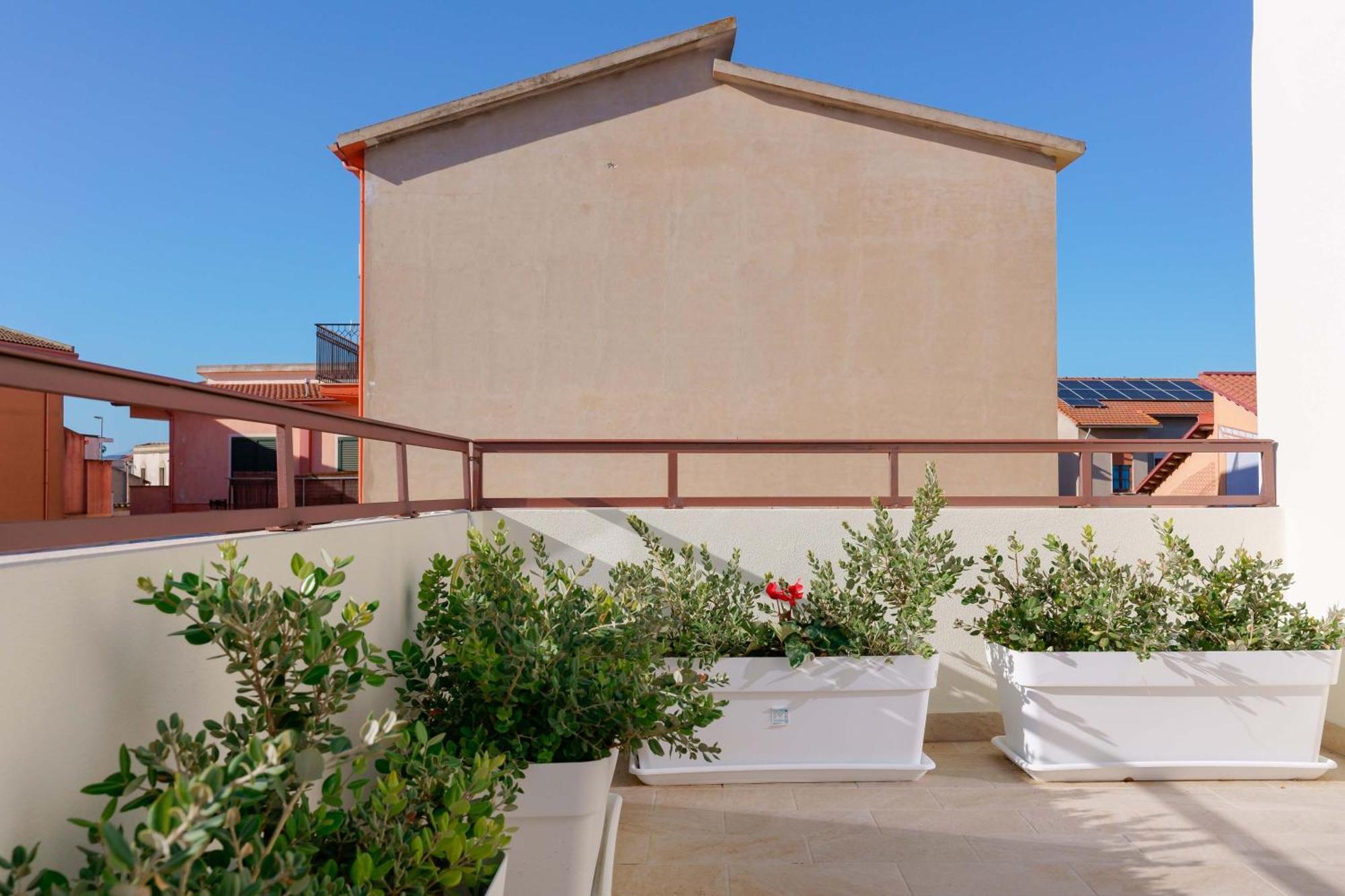 San Sperate Guest House Deidda - Ts Rooms B&B מראה חיצוני תמונה